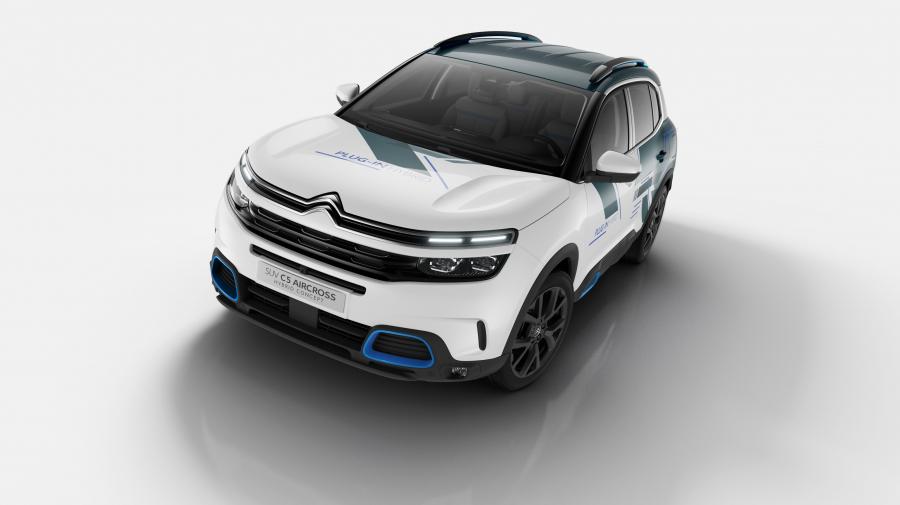  Citroen C5 Aircross SUV Hybrid Concept 2018 года  (фото 1 из 24)